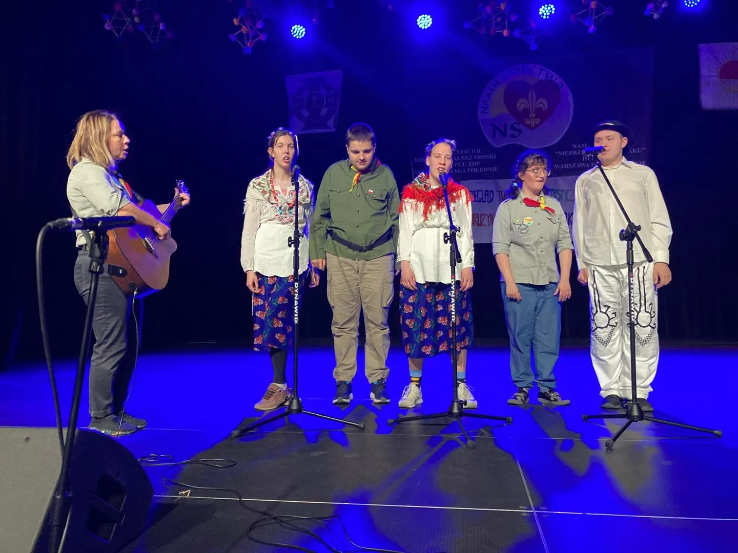 Przegląd Artystyczny „Raz na ludowo”