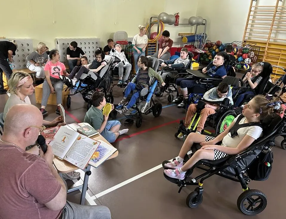 Cała Polska czyta dzieciom