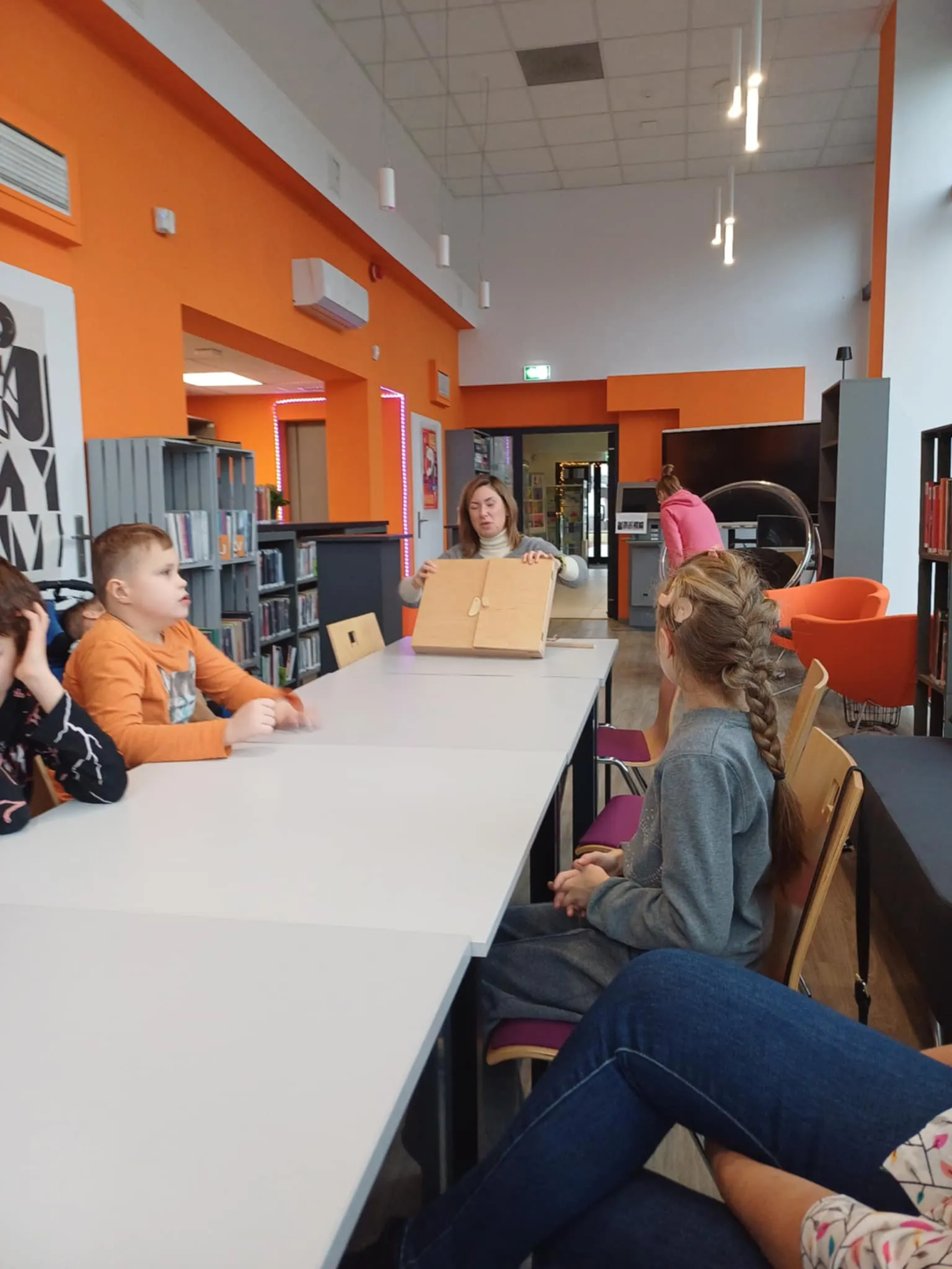 Warsztaty biblioteczne w Domu Kultury Kulturoteka