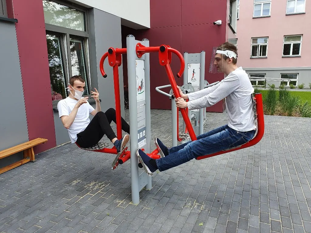 Aktywności na boisku szkolnym