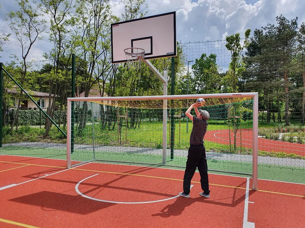 Aktywności na boisku szkolnym