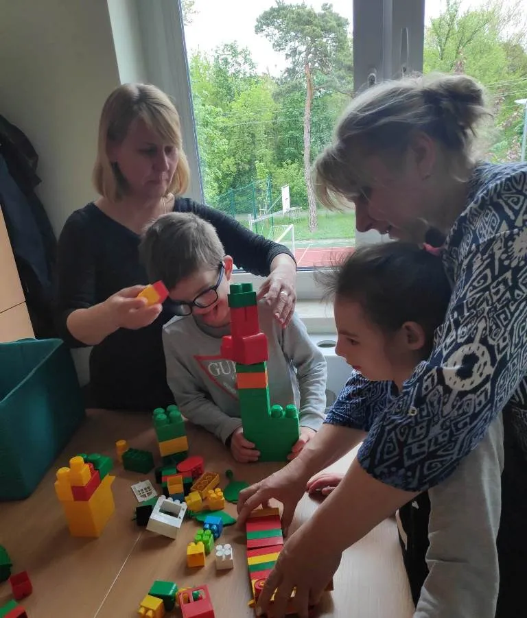 Poznajemy świat wartości i postaw w kulturze i architekturze