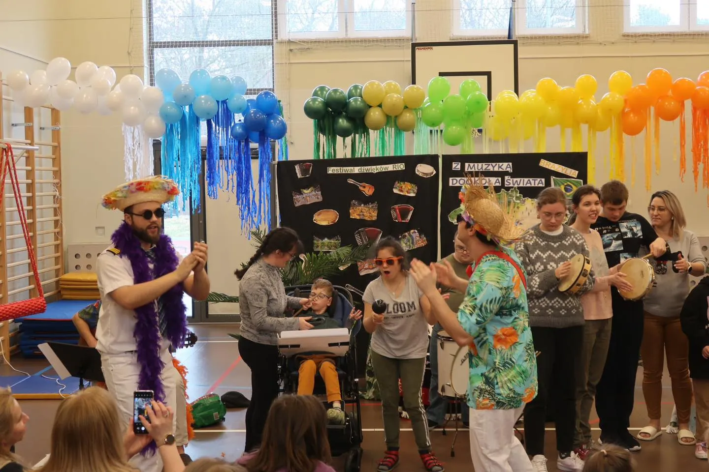 Z muzyką dookoła świata