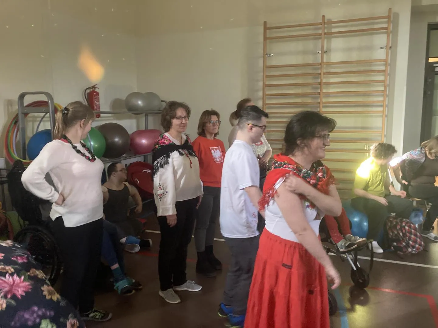 Ramię w ramię, łączy nas muzyka – dyskoteka