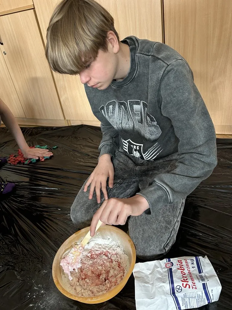 Wiosenne inspiracje na zajęciach z Sensoplastyki