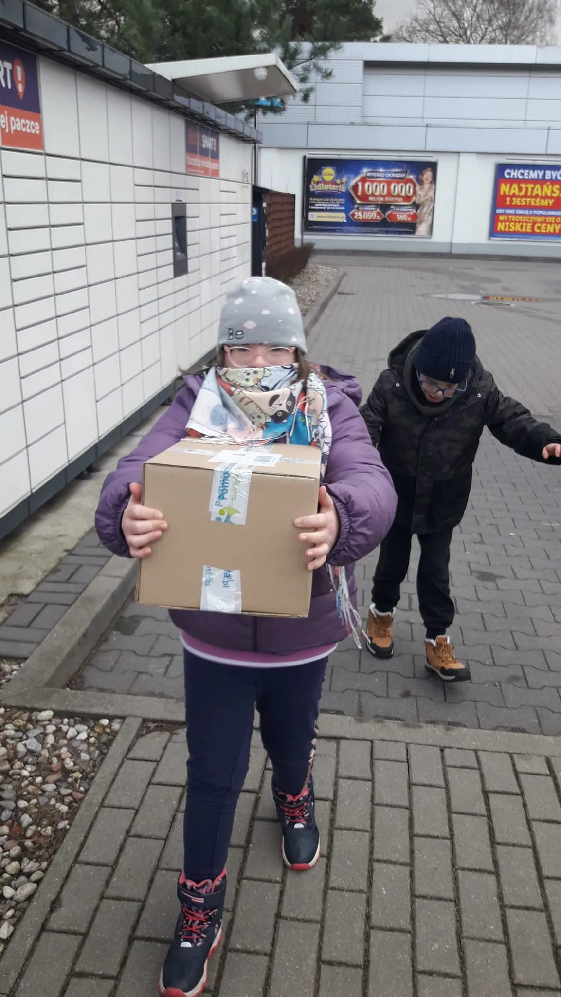 Skąd się biorą paczki?