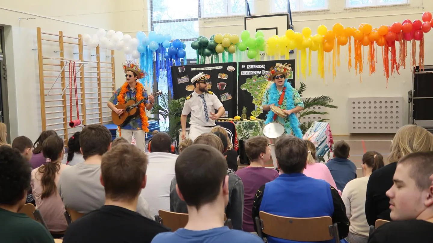 Z muzyką dookoła świata