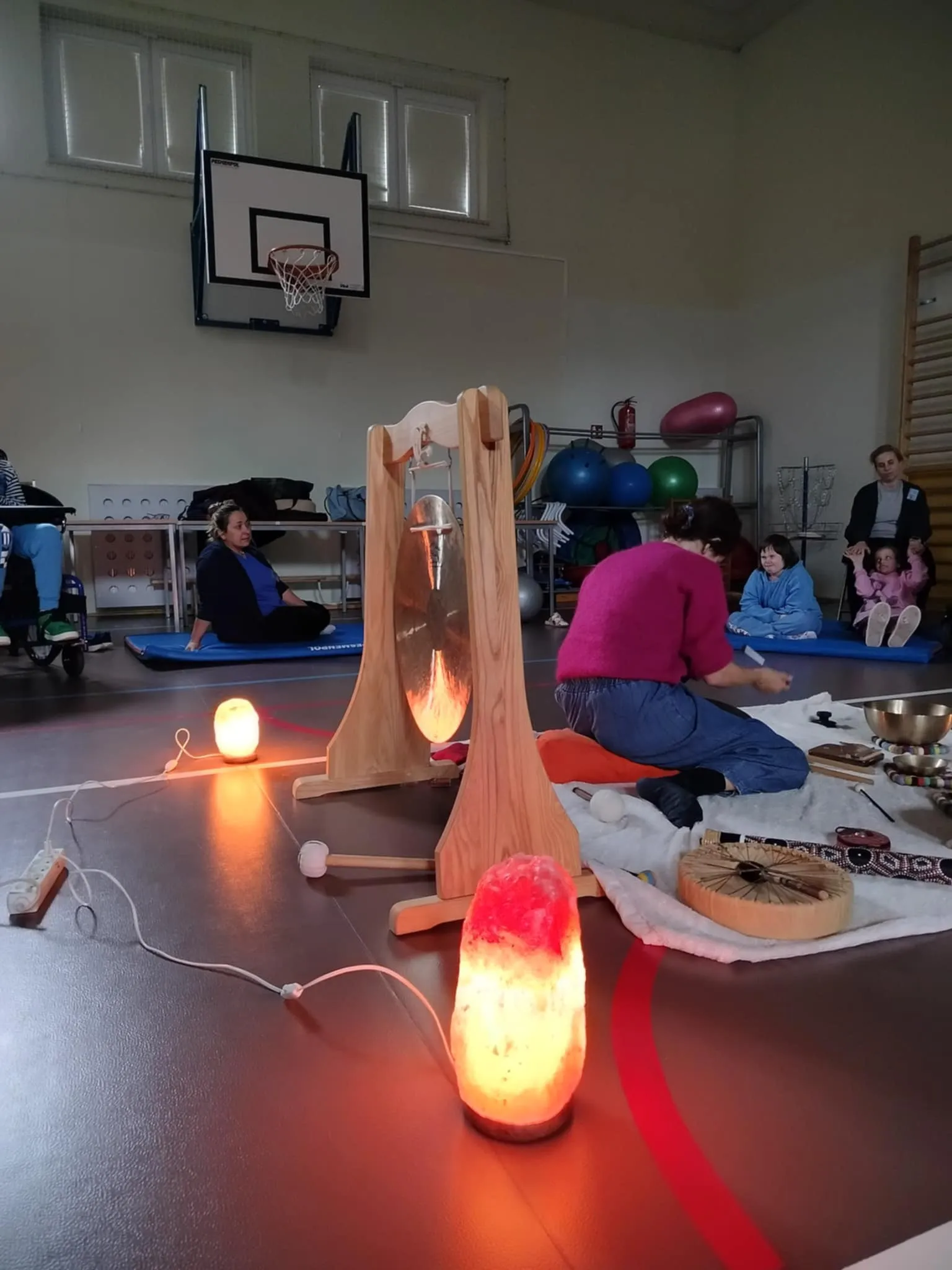 ZIMA W MIEŚCIE – słuch