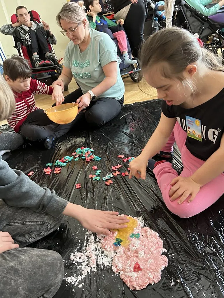 Wiosenne inspiracje na zajęciach z Sensoplastyki