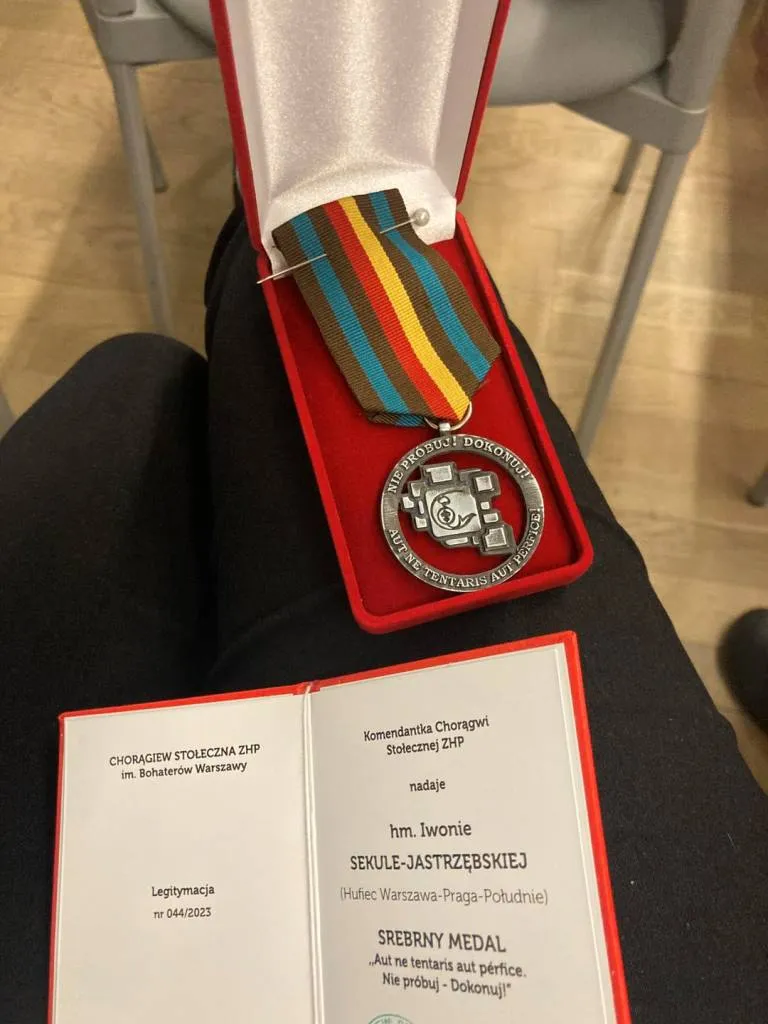 Odznaczenie medalem “Nie próbuj-Dokonuj”