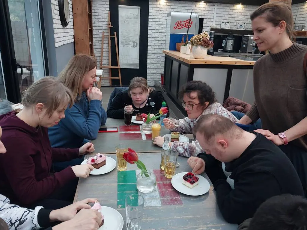 Wyjście do kawiarni