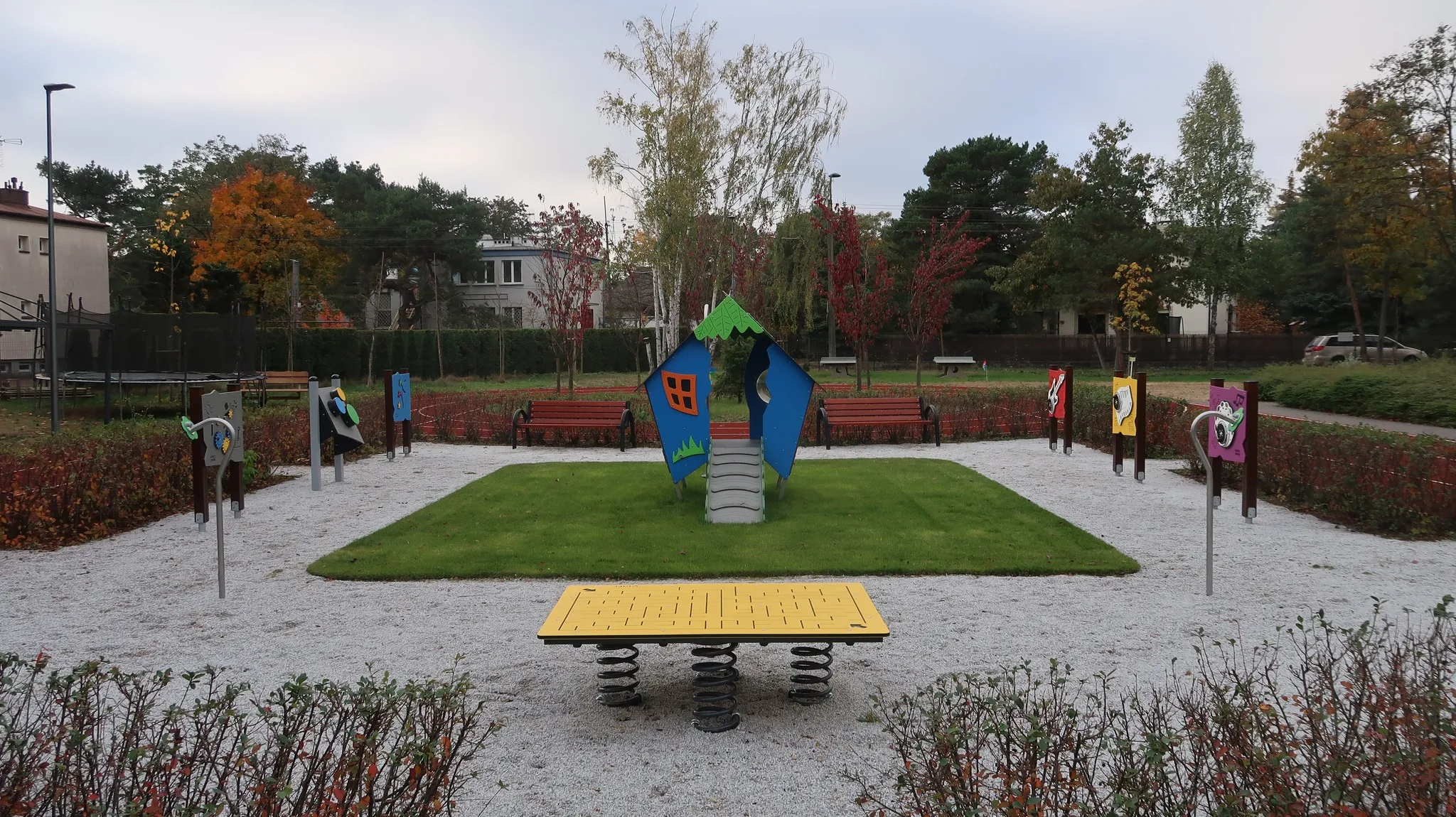 Nowy plac zabaw jest oficjalnie otwarty