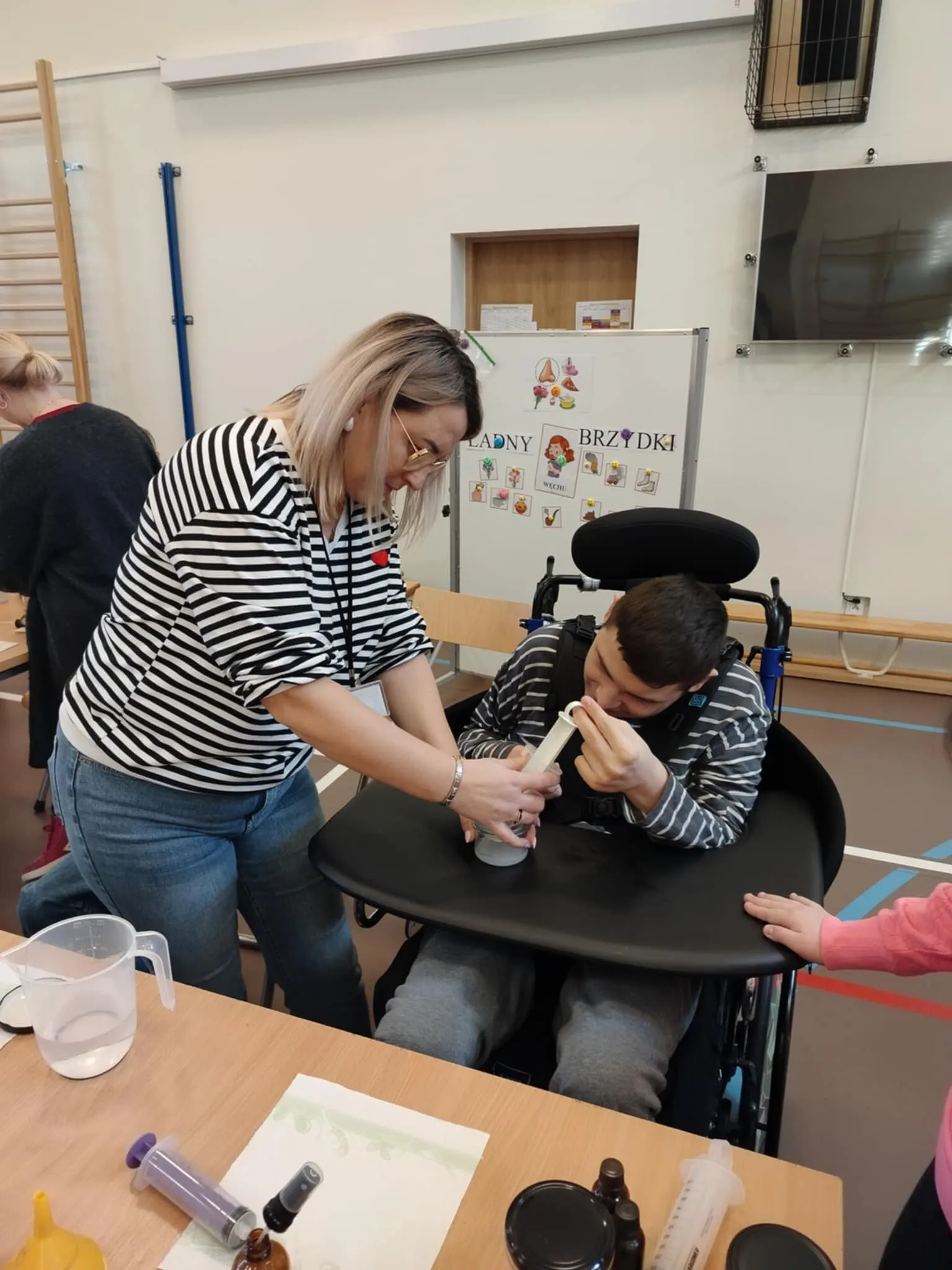 ZIMA W MIEŚCIE – węch