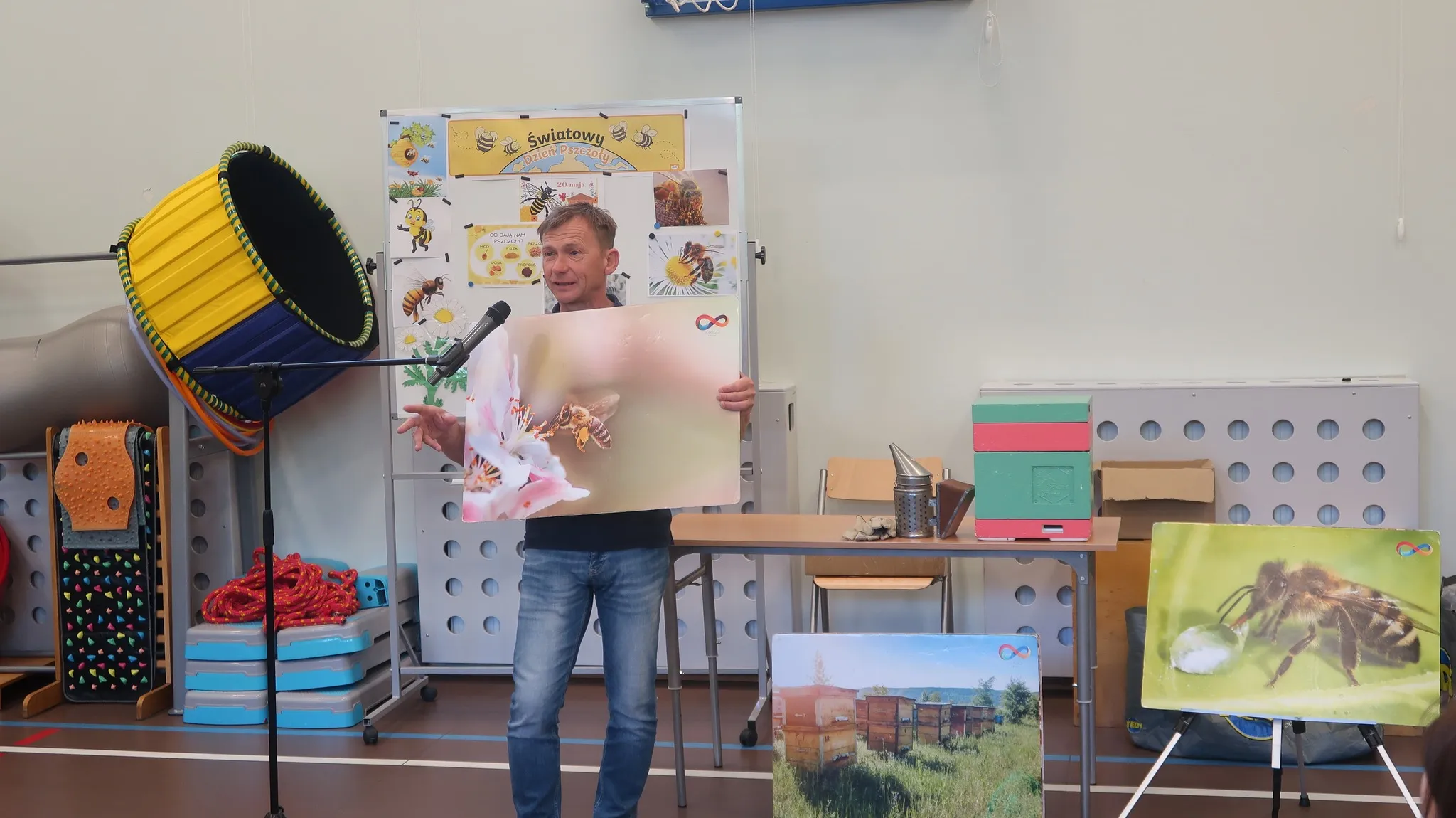 Spotkanie z pszczelarzem