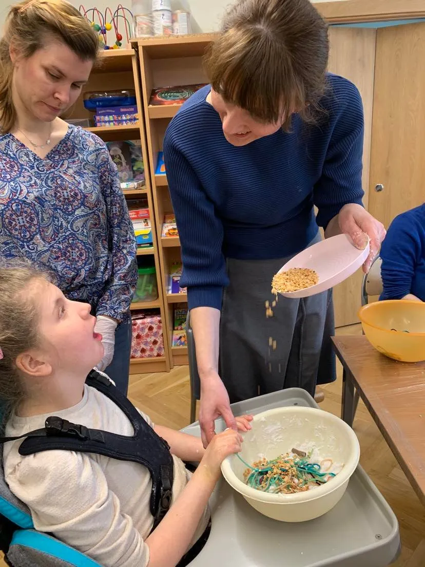 Warsztaty sensoplastyczne w nastroju wielkanocnym