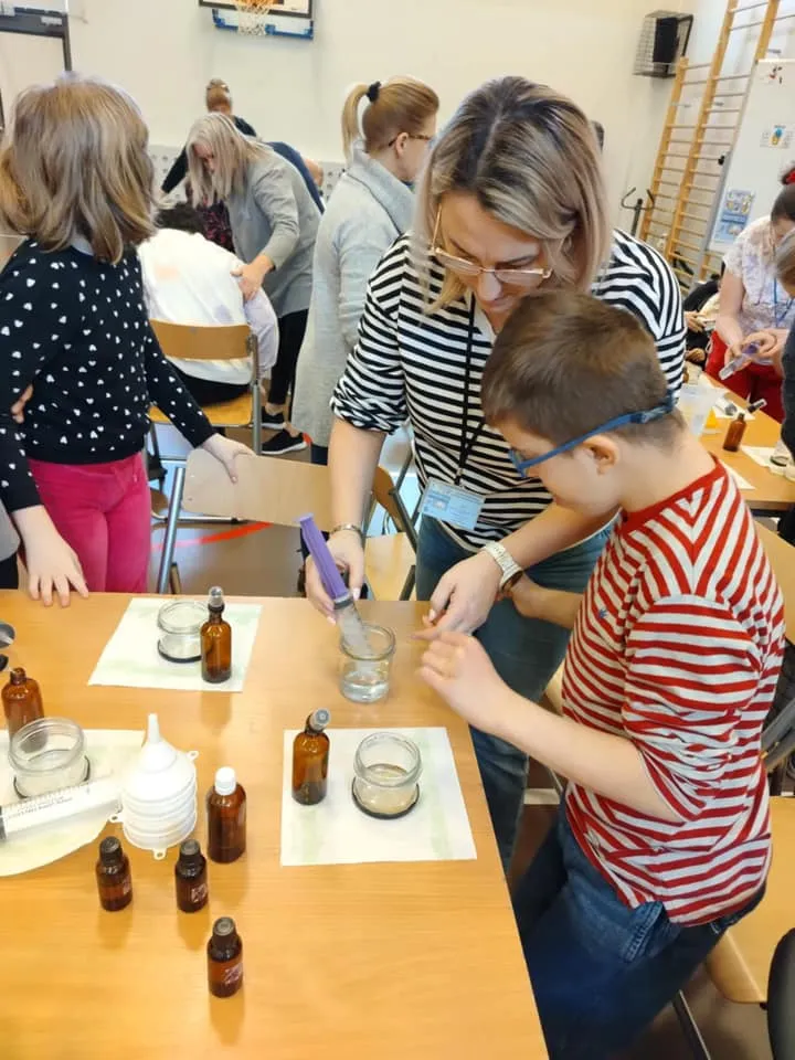 ZIMA W MIEŚCIE – węch