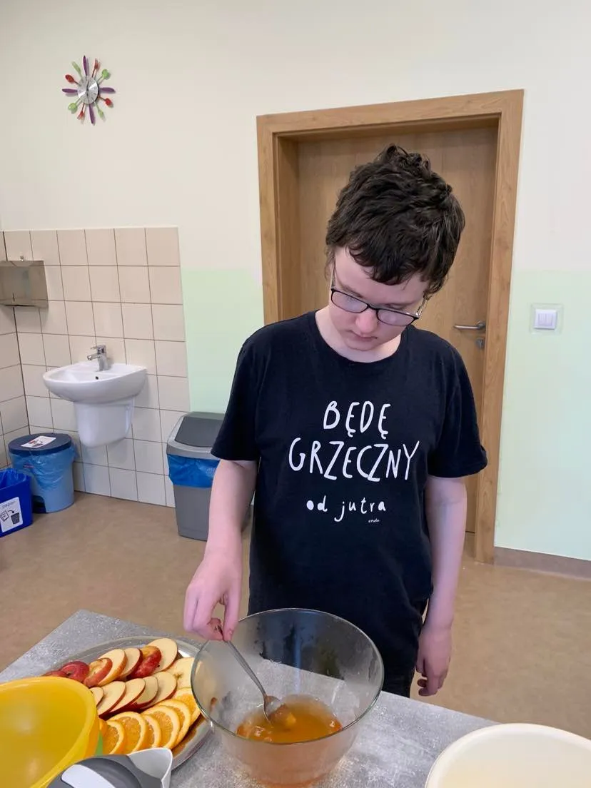 Warsztaty sensoplastyczne w nastroju wielkanocnym