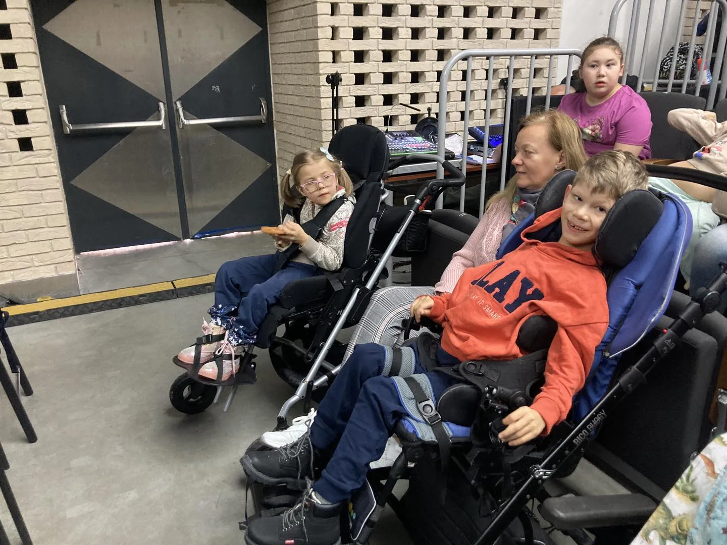 Spektakl “Kot w butach” w WCK