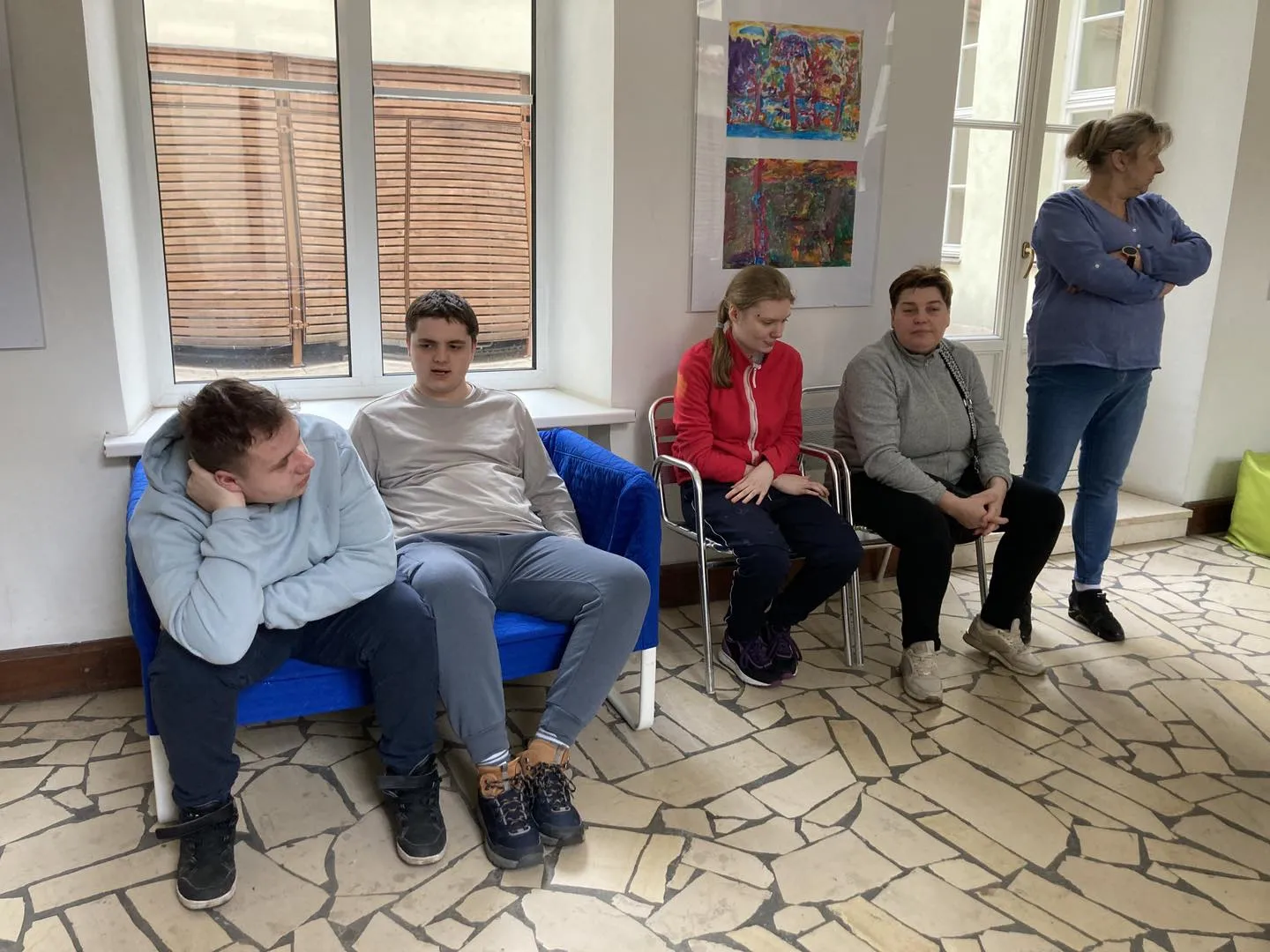 Temat dzisiejszego koncertu to: “Zagraj ze mną na skrzypcach – grupa instrumentów smyczkowych”.