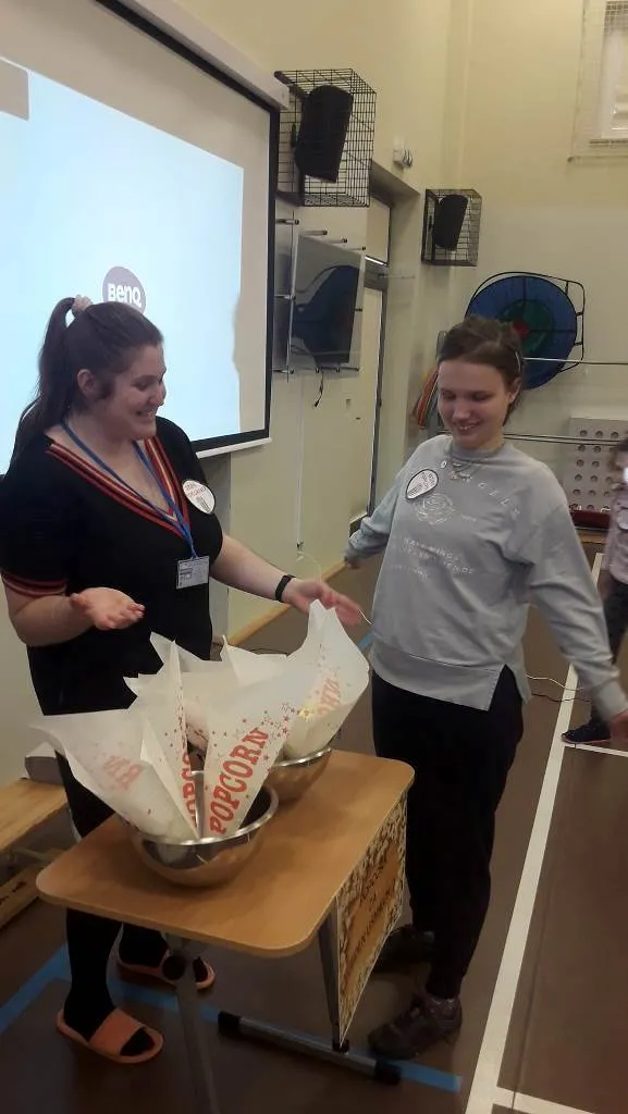 Zima w mieście – Dzień Popcornu