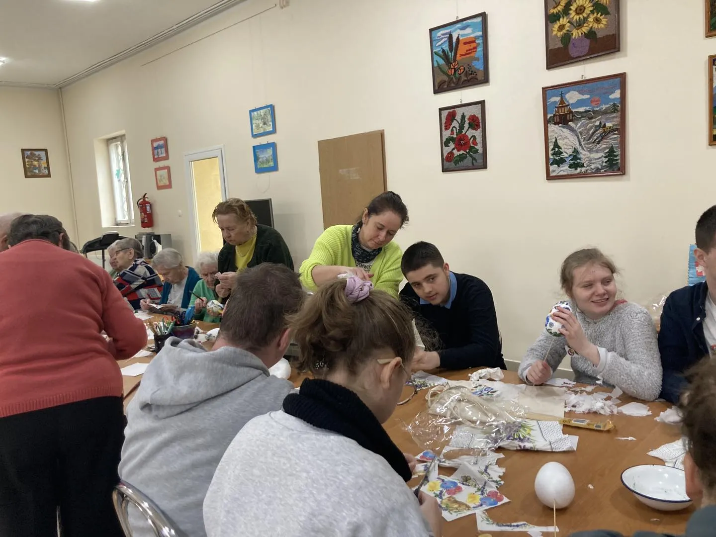 Warsztaty świąteczne w Domu Dziennego Pobytu
