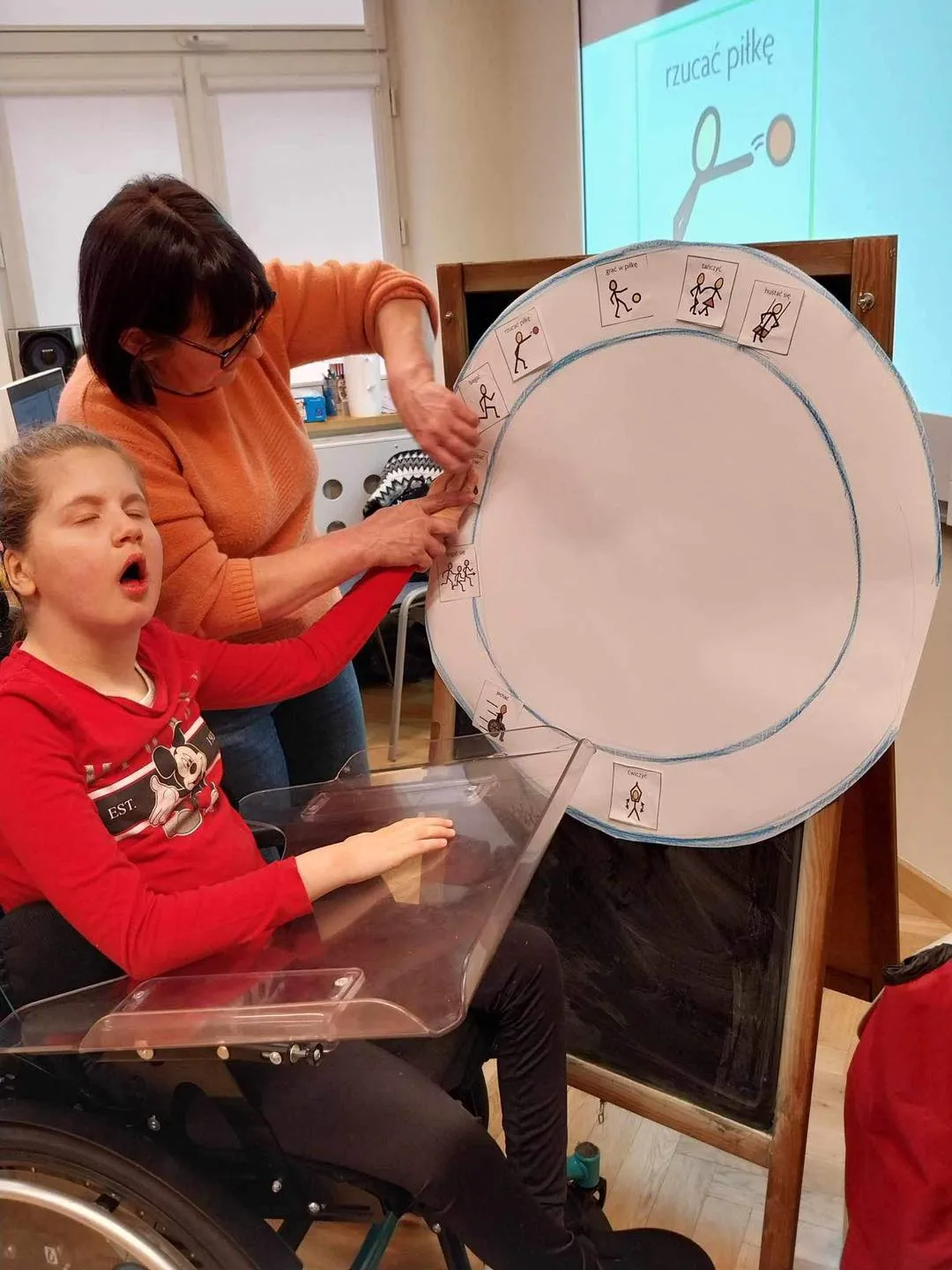 Program “Trzymaj formę”: Talerz zdrowia.