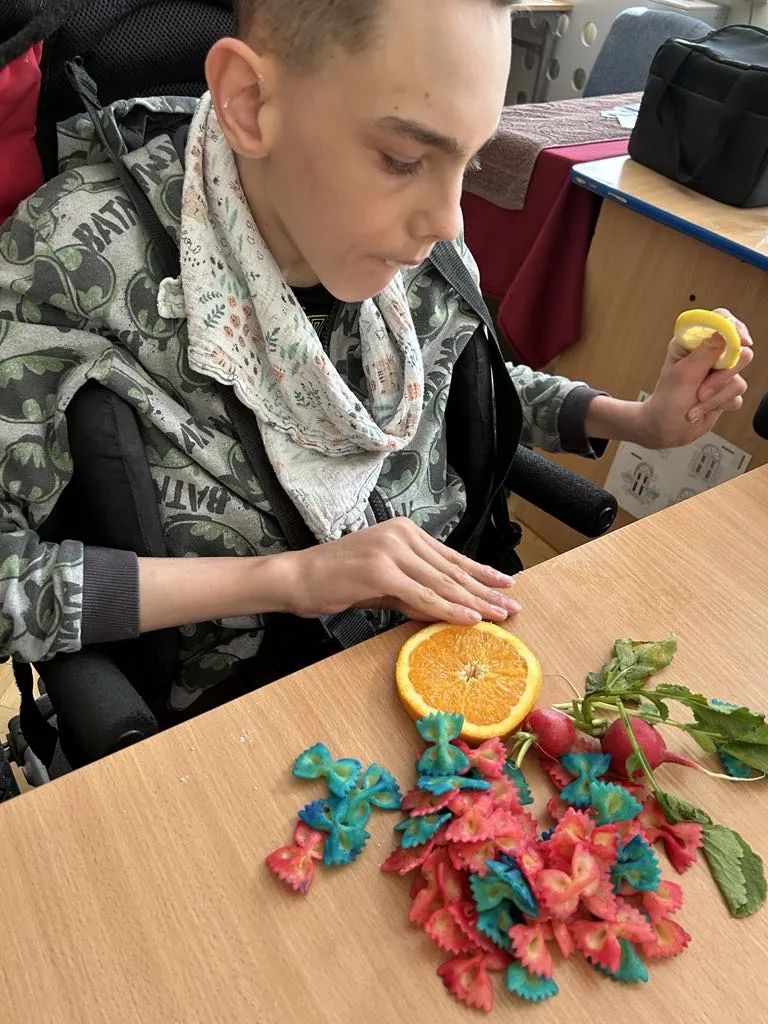 Wiosenne inspiracje na zajęciach z Sensoplastyki