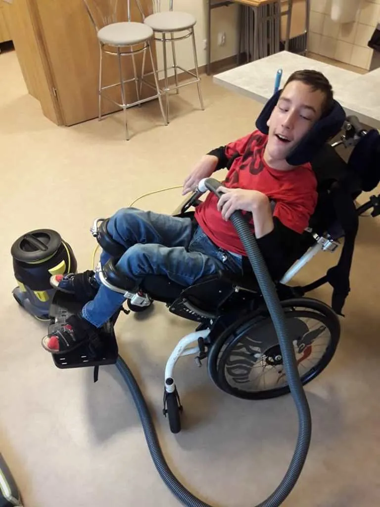 Prace porządkowe i biurowe